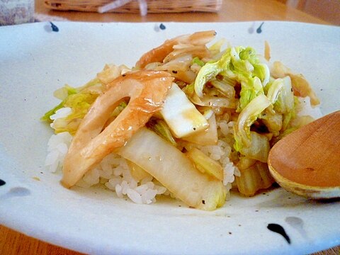 白菜消費！シンプル中華丼。